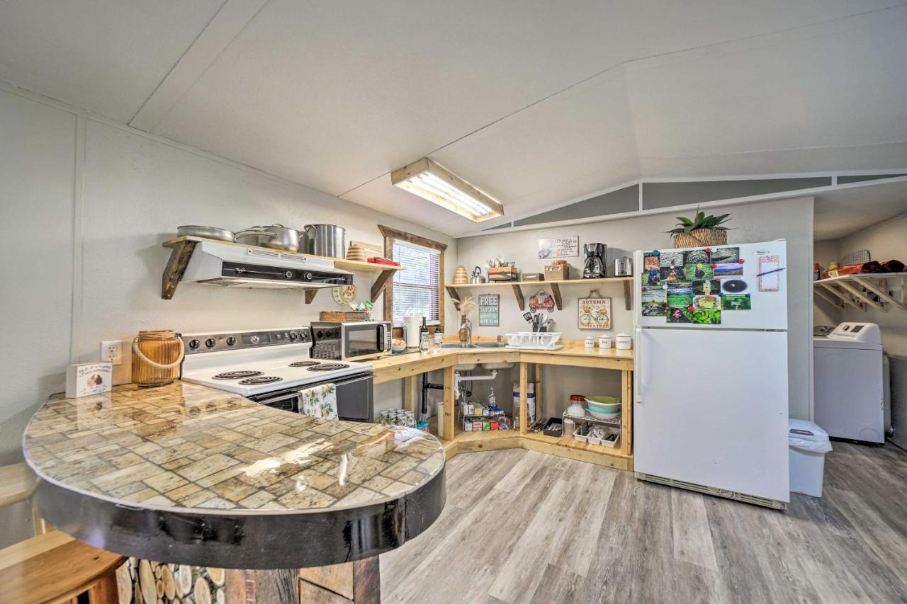 Smoky Mountain Vacation Rental With Hot Tub And Kayaks Whittier Екстер'єр фото