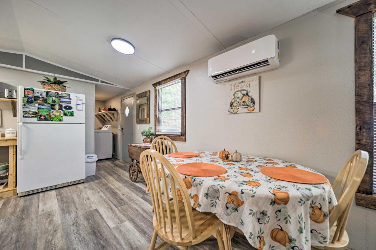 Smoky Mountain Vacation Rental With Hot Tub And Kayaks Whittier Екстер'єр фото