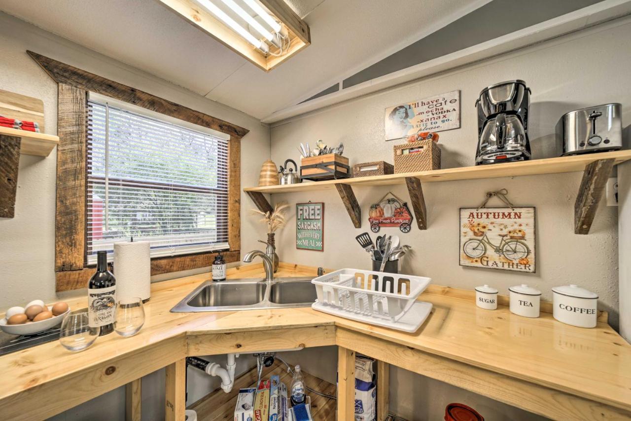 Smoky Mountain Vacation Rental With Hot Tub And Kayaks Whittier Екстер'єр фото
